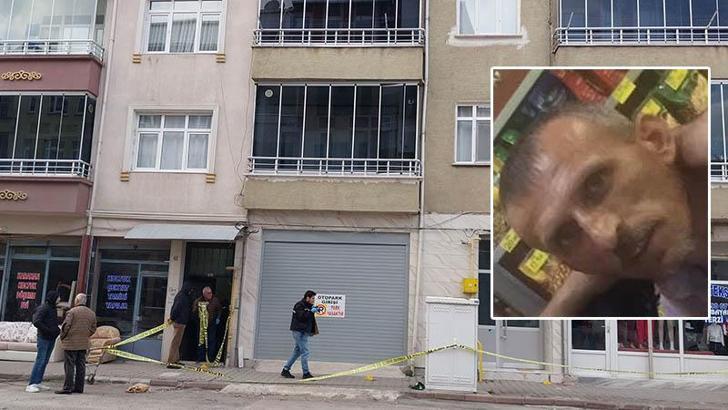 Darbedilen kişi, apartman girişinde ölü bulundu