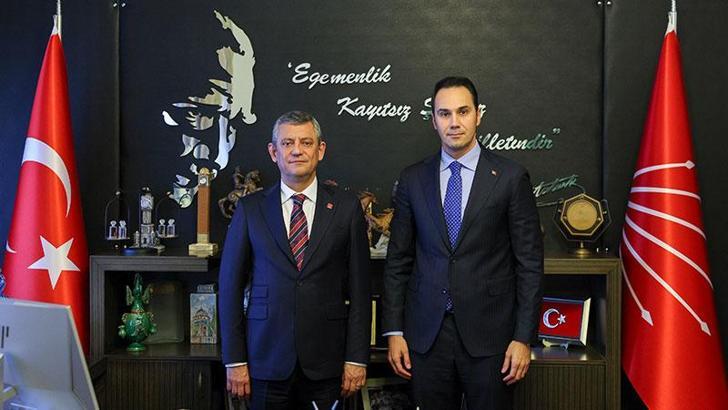 Özgür Özel, DYP Genel Başkanı Küpeli ile görüştü