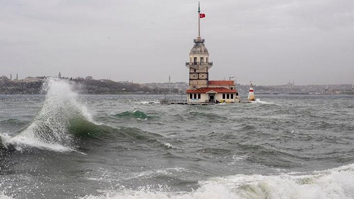 AKOM'dan İstanbul için fırtına uyarısı