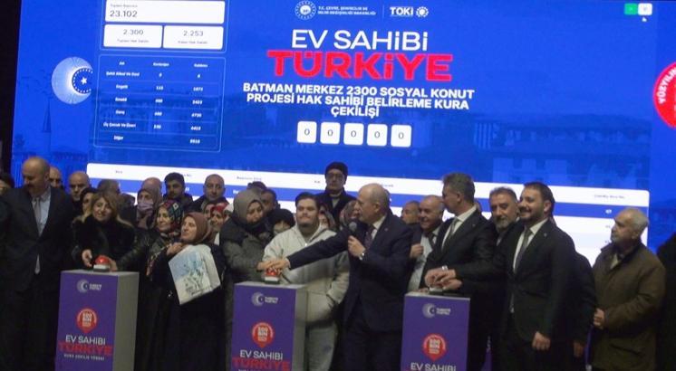 Batman’da ‘Yüzyılın Konut Projesi'nde kura çekimleri yapıldı