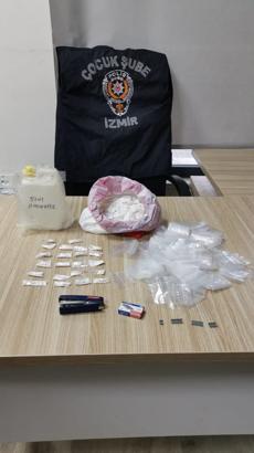 İzmir’de 650 gram uyuşturucu ele geçirildi; 1 gözaltı