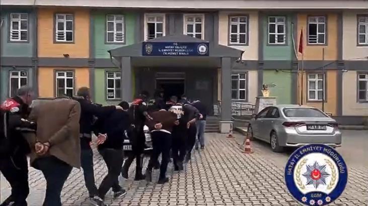 Hatay’da firari hükümlülere ve aranan şahıslara operasyon