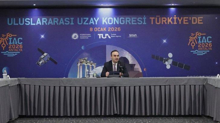 Bakan Kacır: Dünyanın en büyük uzay etkinliğine Antalya'da ev sahipliği yapacağız