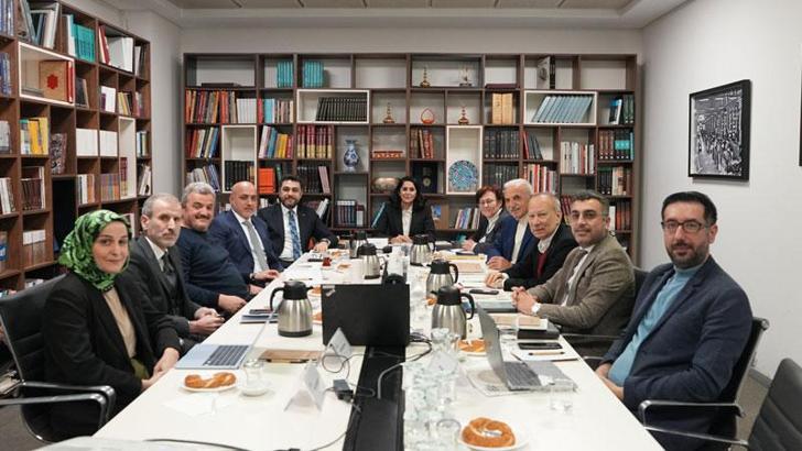 AK Parti Genel Başkan Yardımcısı Tuncer, odak grup toplantısına katıldı