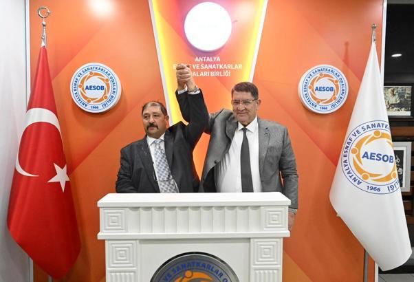 Esnafta seçim zamanı; Dere'den zafer fotoğrafları