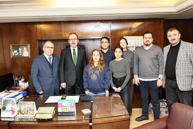 Mehmet Muharrem Kasapoğlu : Gazeteciler, toplumun gören gözü, işiten kulağıdır