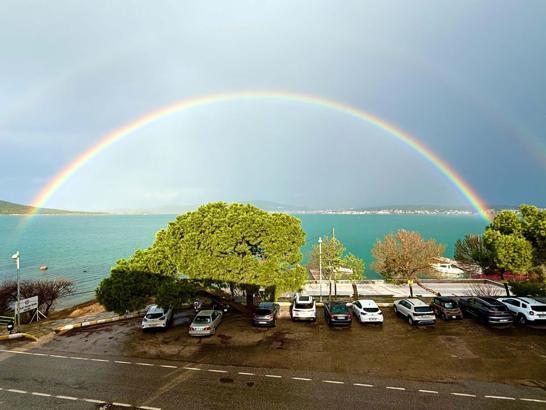 Ayvalık'ta sağanak ve fırtına sonrası gökkuşağı