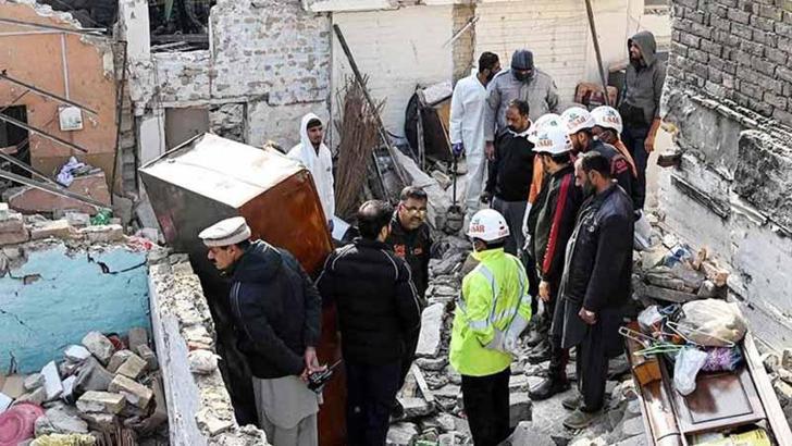 Pakistan'da patlama: 8 ölü