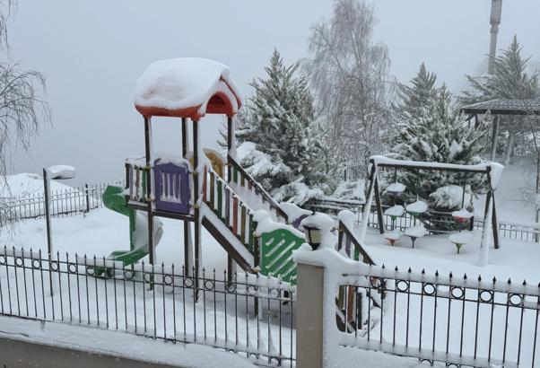 Ordu'nun Akkuş ilçesinde eğitime kar engeli