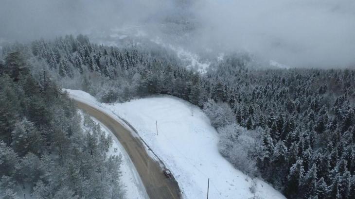 Karabük'ün yüksek kesimlerinde kar yağışı