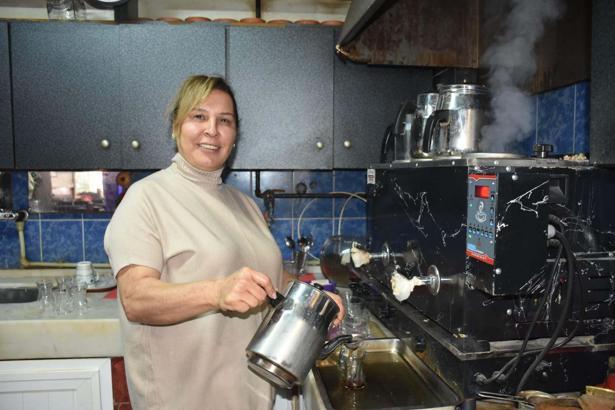 25 yıllık başkanı devirip, kahvecilerin ilk kadın başkanı oldu