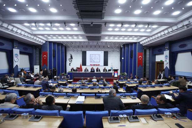 Büyükşehir Belediyesi, yılın ilk meclis toplantısını gerçekleştirdi
