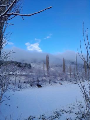 Gölcük ve Bozdağ yaylaları beyaz örtüyle kaplandı
