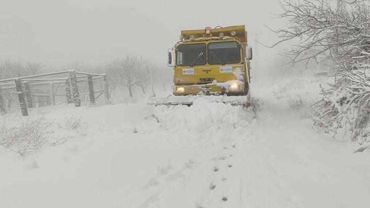 Malatya'da yüksek kesimlerde karla mücadele