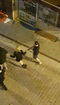 İstanbul - Beşiktaş’ta sevgilisi otel ücretini ödemeden kaçtı; kadın otel görevlisiyle birbirine girdi