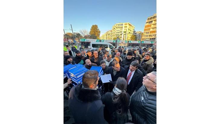 Martı TAG’dan İzmir Büyükşehir Belediyesi UKOME’ye 48 bin dilekçe