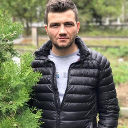 Uyuşturucu ticareti yapan 3 sanığa hapis cezası