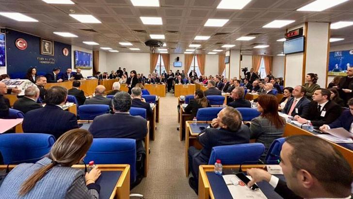 En düşük emekli aylığı teklifi, TBMM Plan ve Bütçe Komisyonu'nda kabul edildi