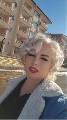 'Mardinli Marilyn Monroe'ya hapis; açık cezaevine teslim oldu