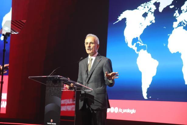 Bakan Uraloğlu: Gökyüzünde sınır tanımayan bir Türkiye inşa ettik