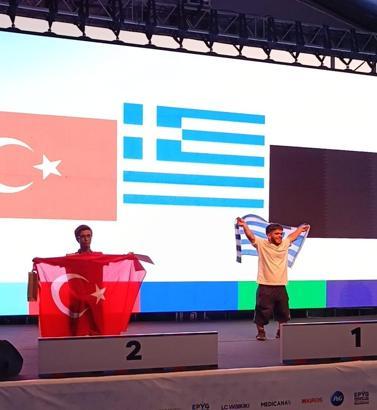 130 santim Ahmet, 230 santim ciritle Avrupa 2'ncisi oldu