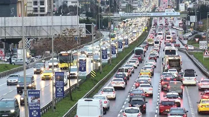 TÜİK: 2025'te 2 milyon 368 bin 538 adet taşıtın trafiğe kaydı yapıldı