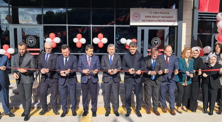 Serik Sağlık Hayat Merkezi, törenle açıldı