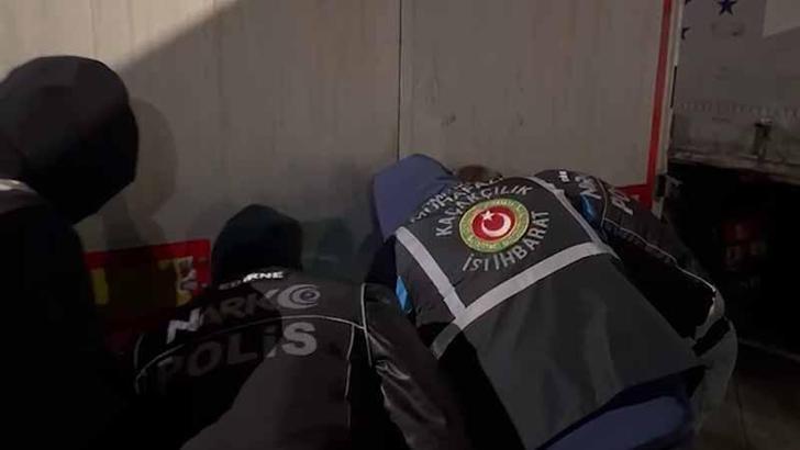 Hamzabeyli’de 220,7 kilo kokain ile 69 kilo skunk ele geçirildi