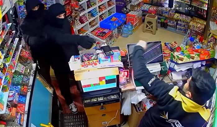 Polis, gaspçıları 1467 saatlik kamera kaydını inceleyerek yakaladı