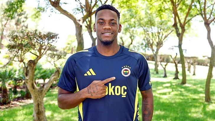 Jhon Duran’ın cezası 1 maça indirildi, Aston Villa maçında forma giyebilecek