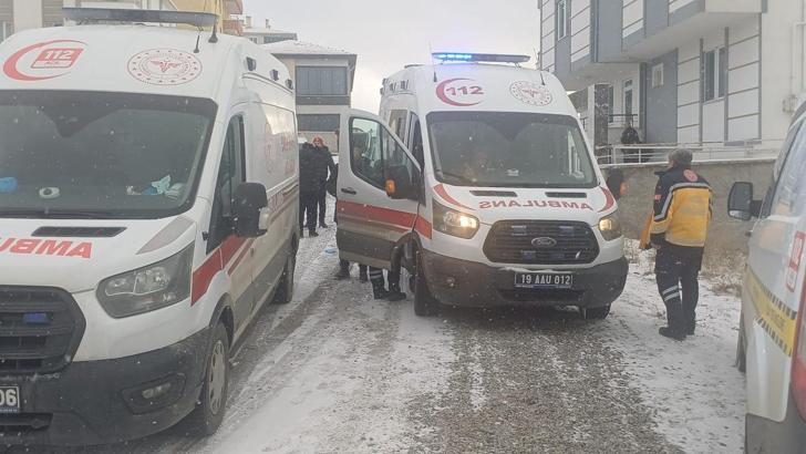 Oturdukları dairede başlarından vurulmuş cesetleri bulundu