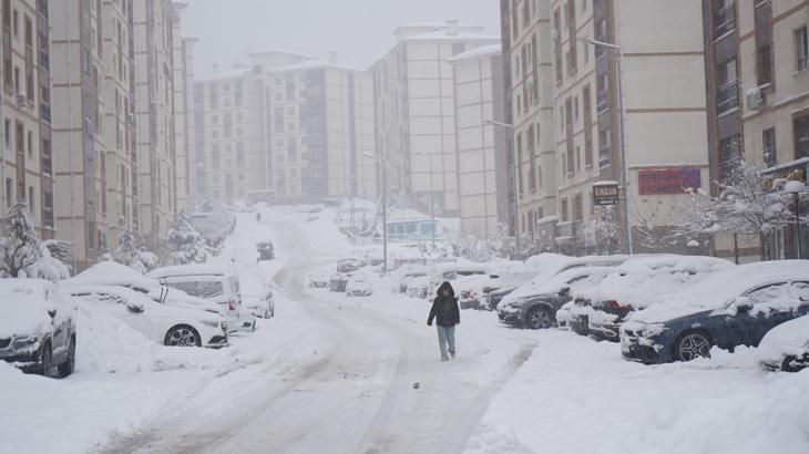 Şırnak'ta kar yağışı
