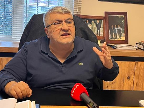 Otel yangınının yıl dönümünde kaybettikleri yakınlarının acısını yaşıyorlar