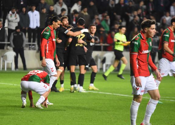 Karşıyaka hedeften sapmadı