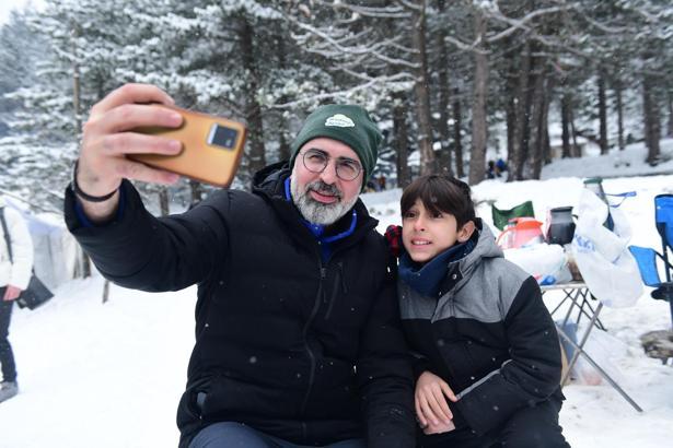 Bursa’da çocuklara karne hediyesi; ‘Alaçam Kar Festivali’