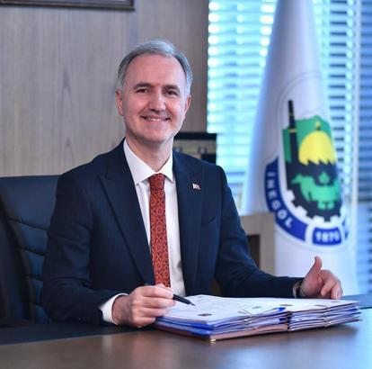 İnegöl Belediyesi’nden bin üniversite öğrencisine 6 milyon TL eğitim yardımı