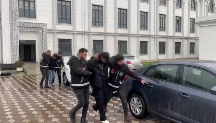 Gebze’de restorana düzenen silahlı saldırının 2 şüphelisi tutuklandı