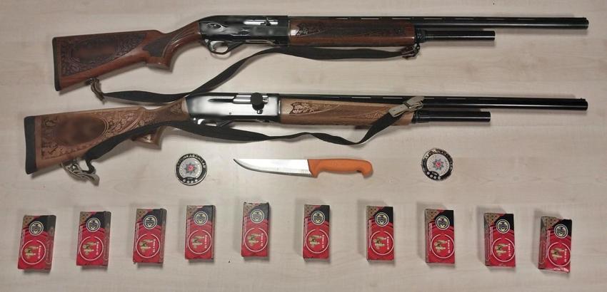 Polis; tüfek, uyuşturucu, tarihi eser ele geçirdi