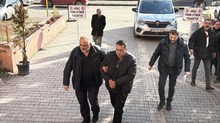 Kızının erkek arkadaşını pompalı tüfekle yaraladı (2)