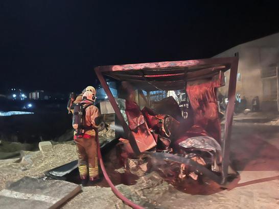 Hatay'da konteyner yangını