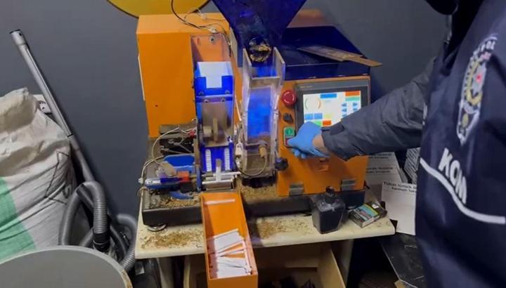 Evinde 130 kilo kaçak tütün ele geçirilen şüpheliye gözaltı