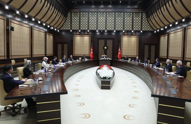 Cumhurbaşkanı Erdoğan, Cumhurbaşkanlığı Politika Kurullarının başkanvekillerini kabul etti