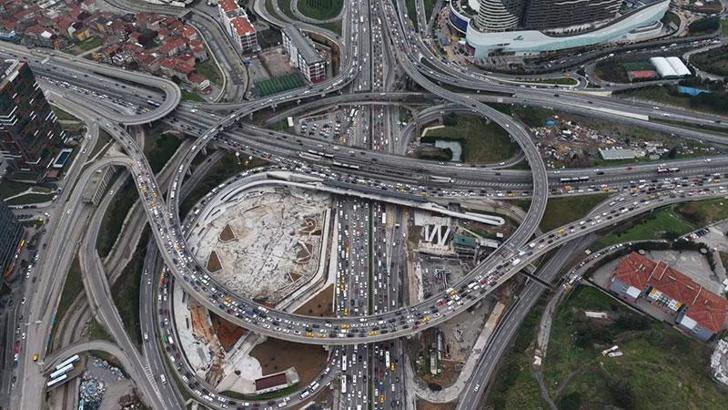 İstanbul’da trafik yoğunluğu yüzde 87’ye ulaştı