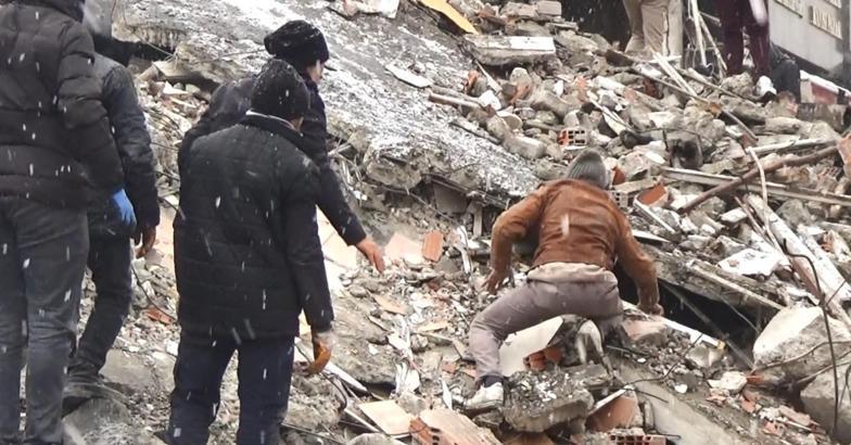 27 kişinin öldüğü Ergün Apartmanı davasında 7 sanığa hapis cezası