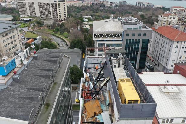 İstanbul- Şişli'de otele ait kaçak yapı yıkıldı