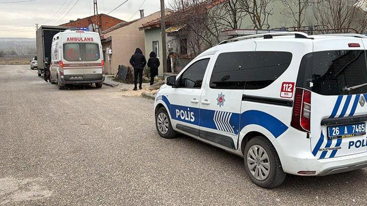 Yatağında ölü bulunan Eren’in ölüm nedeni araştırılıyor