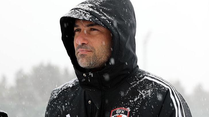 Burak Yılmaz: Tüm gücümüzle Konyaspor maçına konsantre olduk