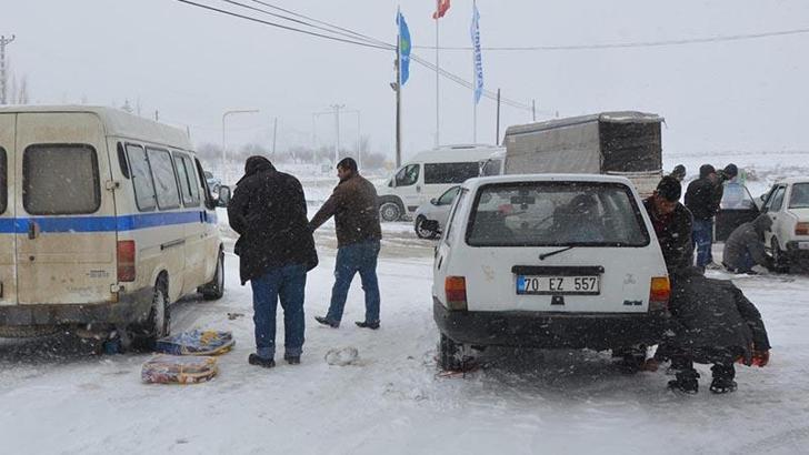 Sertavul Geçidi, kar ve tipi nedeniyle TIR ve kamyonların geçişine kapatıldı