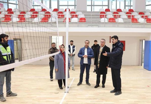 Yunus Emre Gençlik, Spor ve Yaşam Merkezi'nde sona gelindi