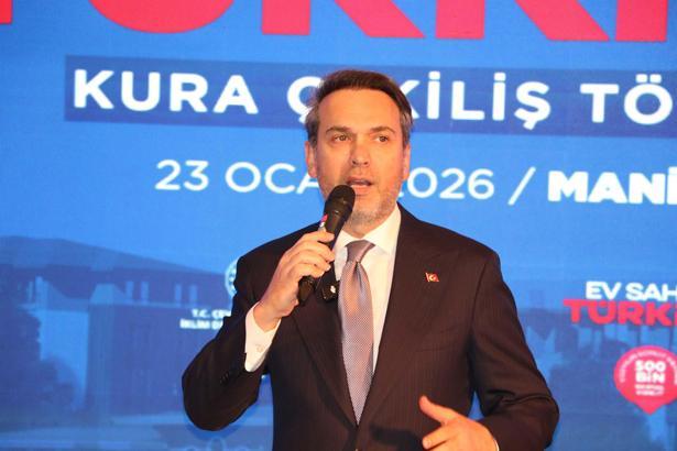 Bakan Bayraktar: Her vatandaşımızı ev sahibi yapana kadar mücadeleye devam edeceğiz